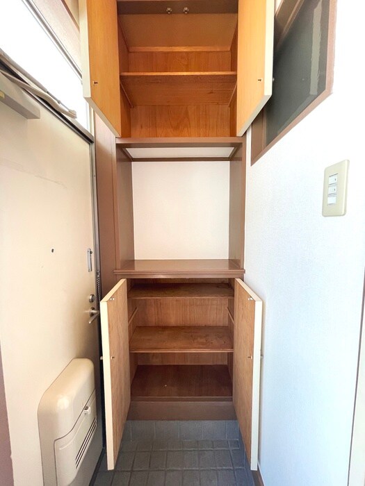物件内観写真16　(靴箱)
