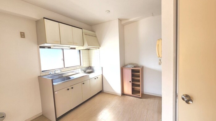 物件内観写真12　(居室)