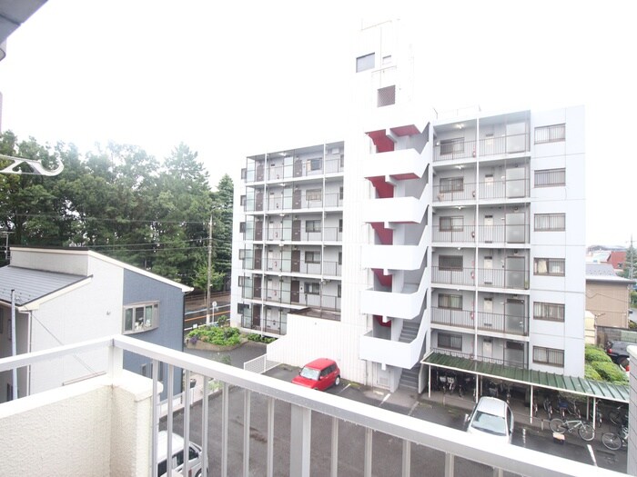 物件内観写真22　(玄関)