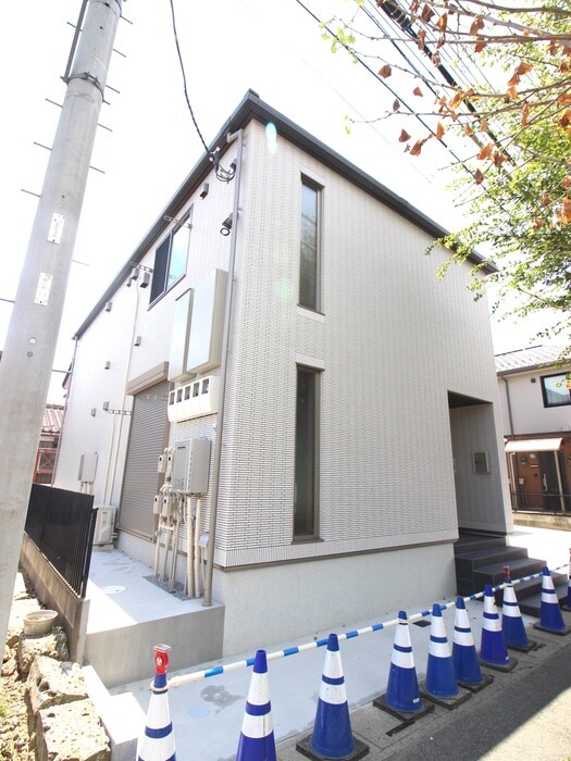 シュロス蓮田のエントランス部分