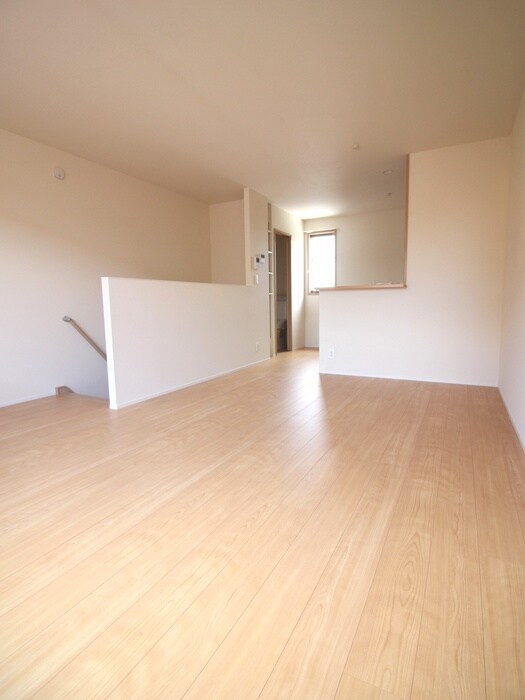 物件内観写真10　(内観写真)