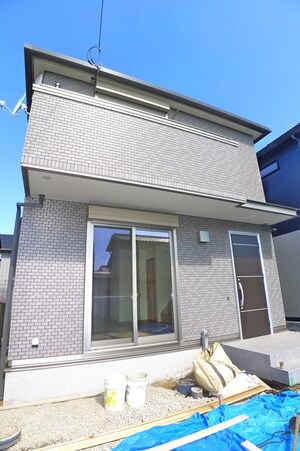 青葉台戸建貸家外観写真