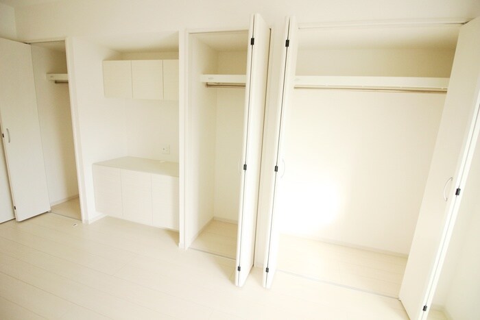物件内観写真10　(収納)