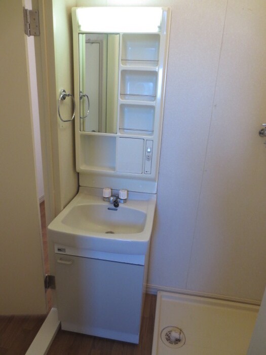 物件内観写真10　(洗面)