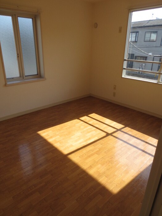 物件内観写真12　(居室)