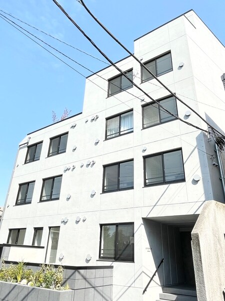 ALTERNA早稲田外観写真