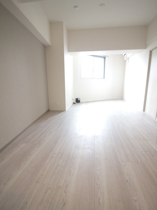 物件内観写真15　(居室)