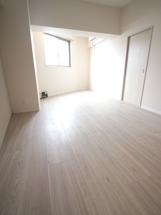 物件内観写真19　(居室)