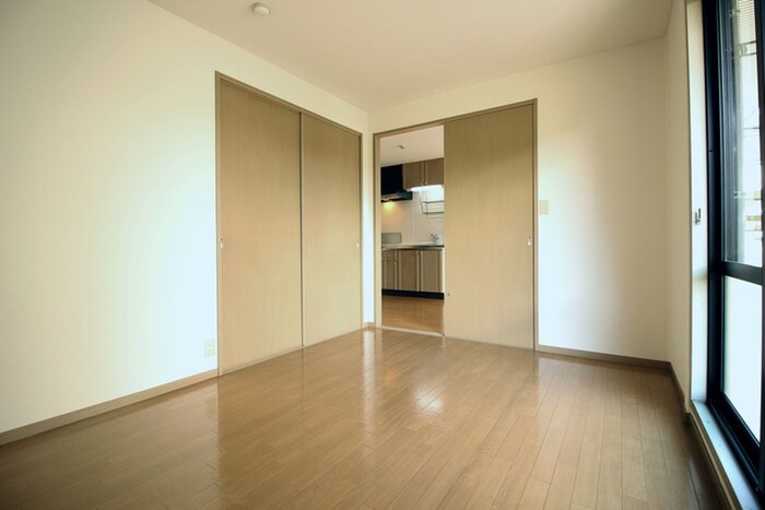 物件内観写真10　(居室)