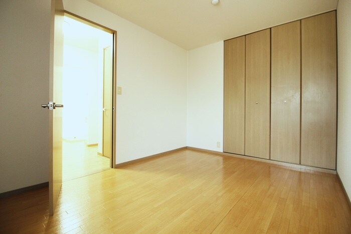 物件内観写真19　(居室)