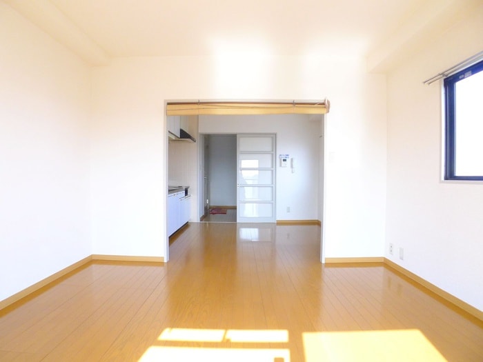 物件内観写真4　(居室)