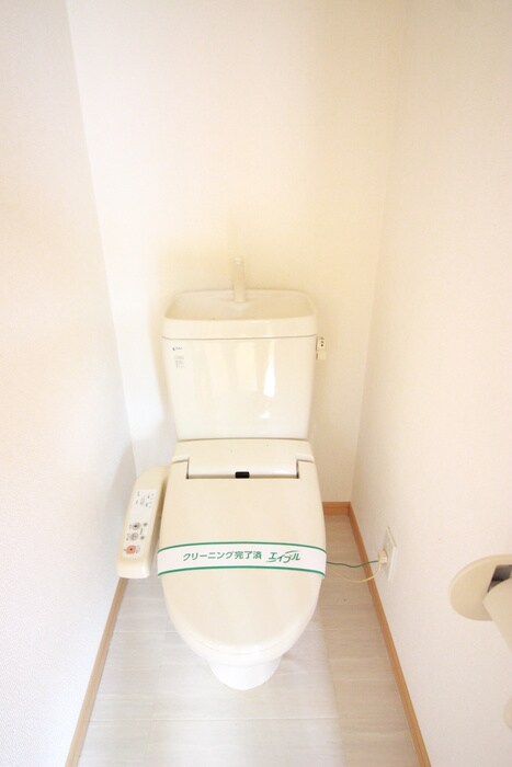 物件内観写真10　(トイレ)