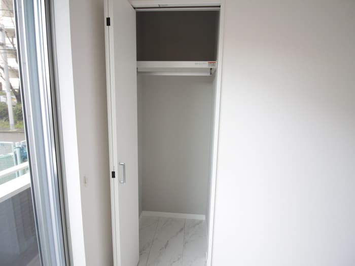 物件内観写真13　(収納)