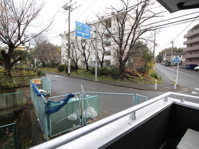 物件内観写真16　(室内からの展望)