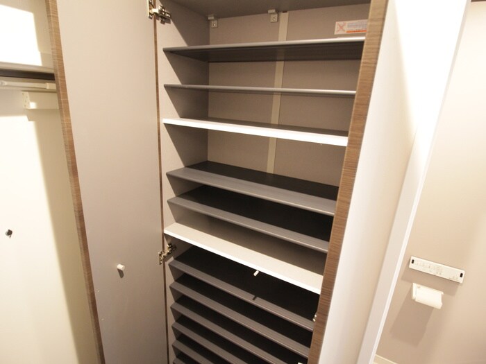 物件内観写真17　(靴箱)