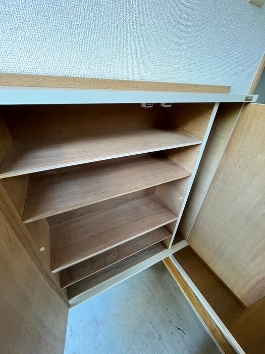 物件内観写真16　(靴箱)