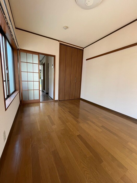 物件内観写真18　(居室)