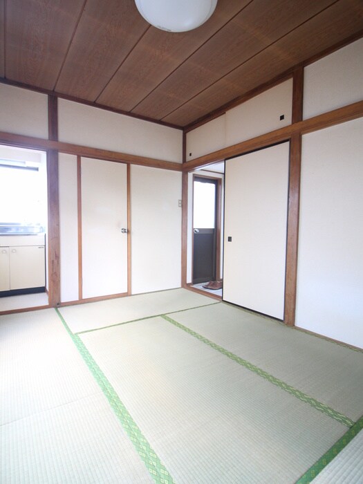 物件内観写真6　(居室)