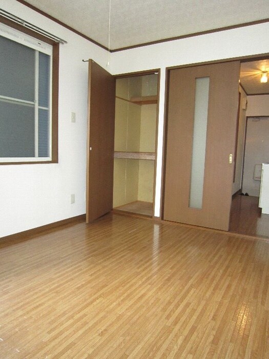 物件内観写真8　(内観写真)