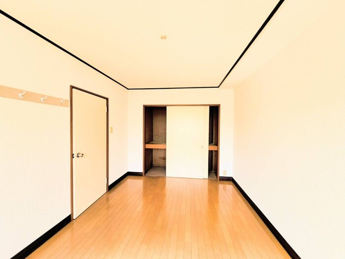 ジュリアハイツの居室