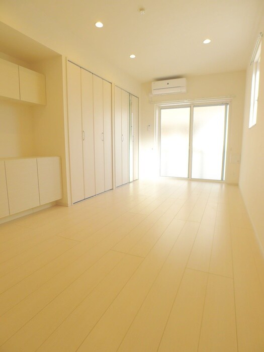 物件内観写真6　(居室)