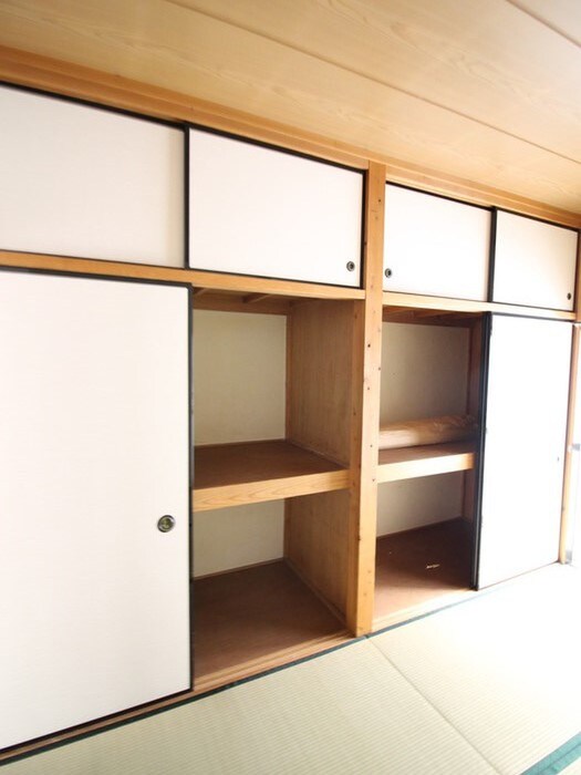 物件内観写真8　(収納)