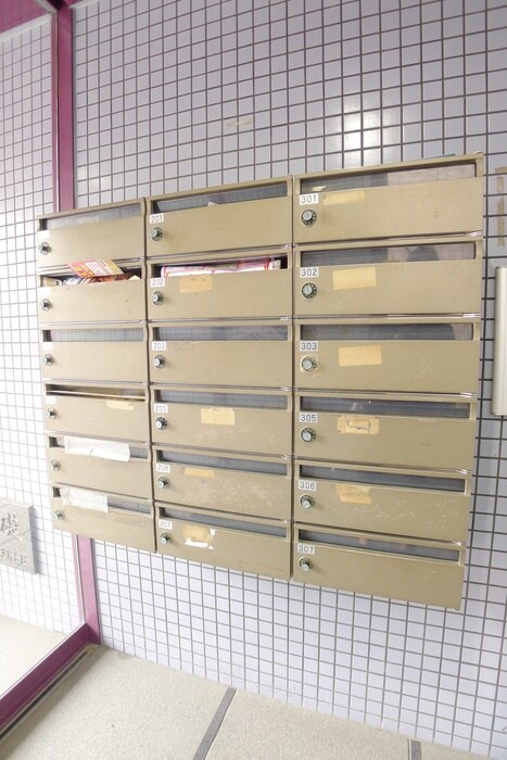 物件外観写真6　(建物設備)