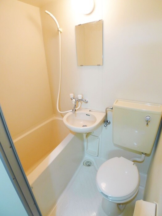 物件内観写真14　(トイレ)