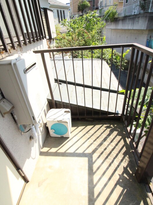 物件内観写真9　(洗濯機置場)