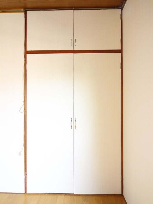 物件内観写真12　(収納)