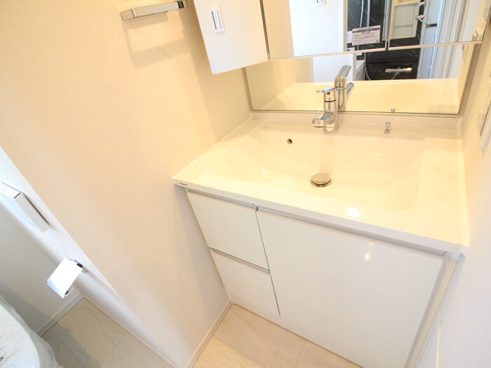 物件内観写真13　(洗面)