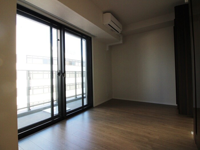 物件内観写真13　(居室)