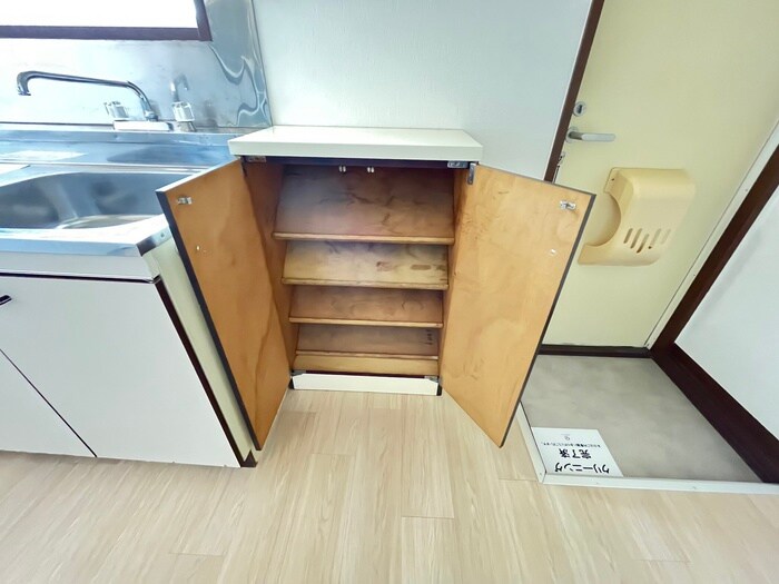 物件内観写真19　(靴箱)