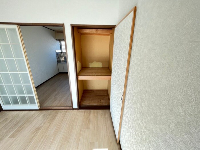 物件内観写真21　(収納)