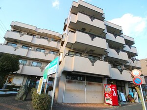 フォレストパ－ク外観写真