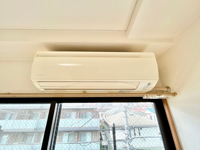 BEL、GRAVIA、TAKAHASHIの周辺環境