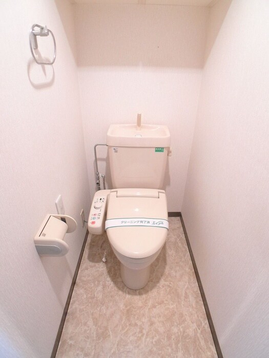 物件内観写真16　(トイレ)