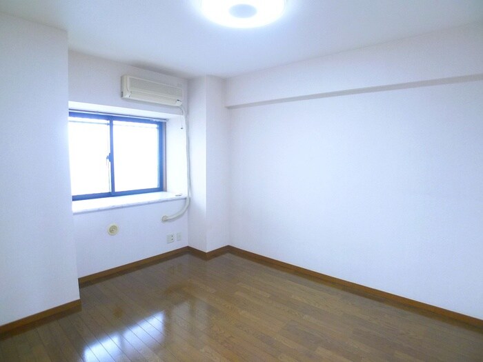 物件内観写真19　(居室)