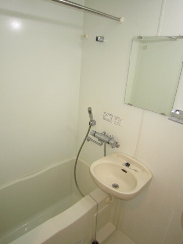 バス／シャワールーム等