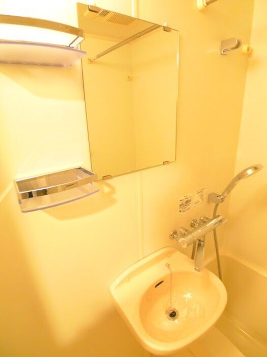 物件内観写真13　(洗面)