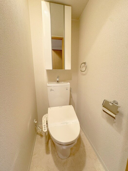 物件内観写真13　(トイレ)