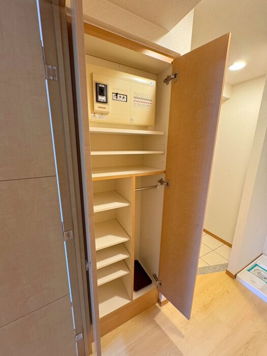 物件内観写真17　(靴箱)