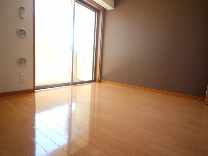 物件内観写真17　(居室)