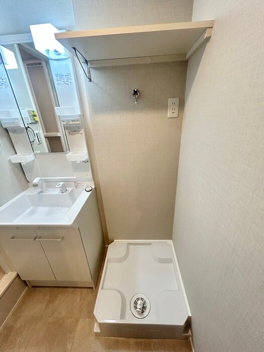 ＦＡＩＲ東向島の洗濯機置場