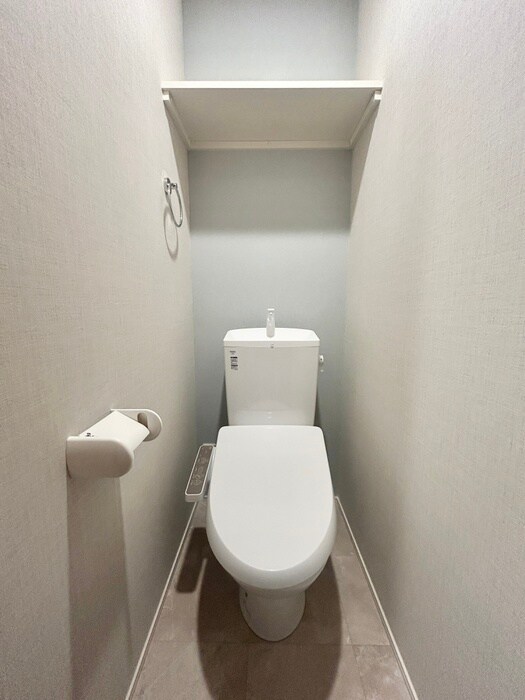 物件内観写真14　(トイレ)