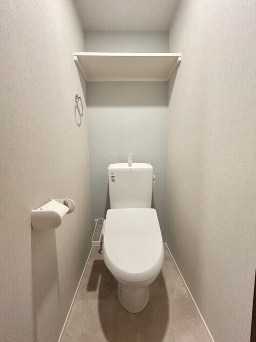 物件内観写真14　(トイレ)