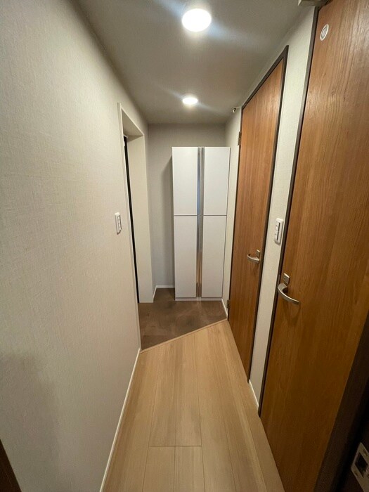 物件内観写真18　(廊下)