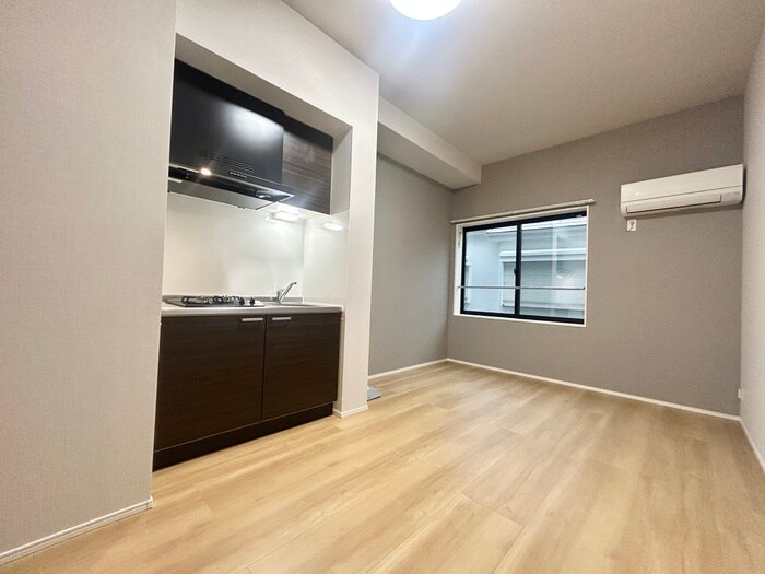 物件内観写真19　(廊下)