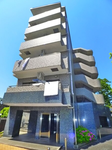 シャトーメルヴェーユ外観写真