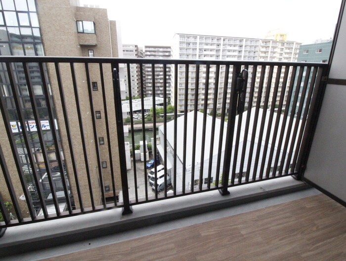 物件内観写真9　(ベランダ・バルコニー)